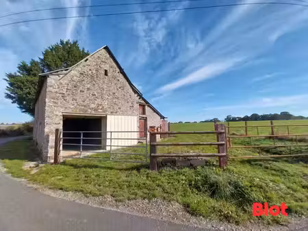 a vendre chez blot vitre - ancienne grange en pierre à réhabiliter – terrain d'environ 2 h