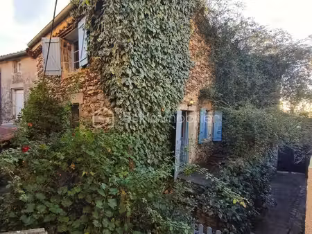 maison de village en pierre pleine de charme – 83m² – le poujol-sur-orb – 92 000 € hai