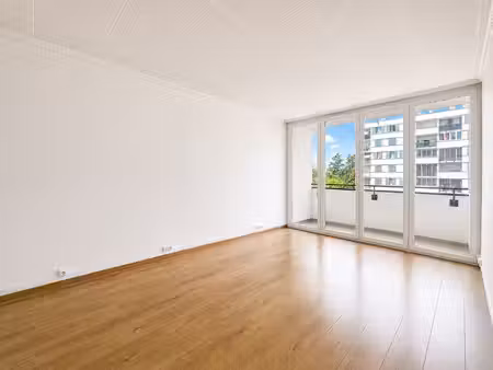 3 pièces 63 m²