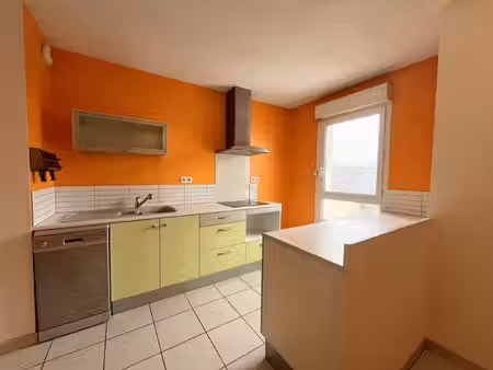 appartement t3 lumineux avec terrasse – onet-le-château
