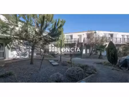 appartement t2 sans travaux avec balcon et stationnement