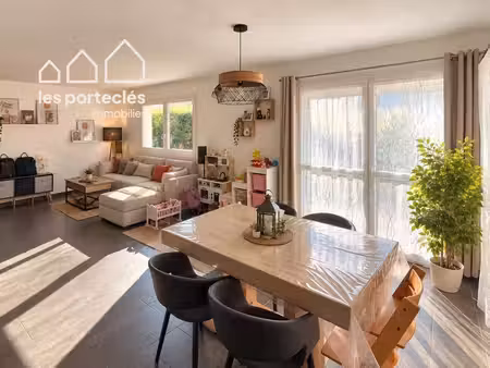 triplex avec jardin de 113m2 au sol
