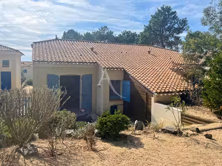 un petit coin de paradis en bord de mer !