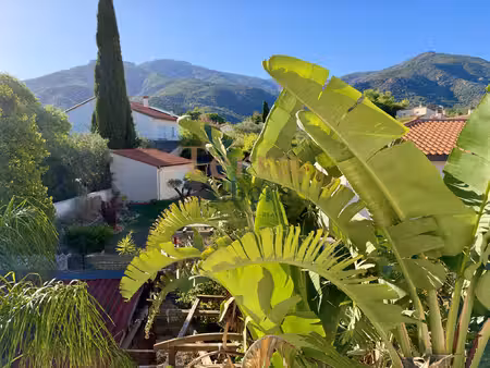 laroque des albères - belle villa sur deux niveaux