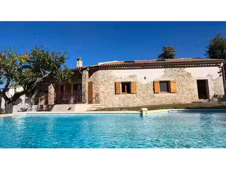 villa 172 m² + studio 33 m²/ 1500 m² de terrain  piscine et vue dominante - plan d'aups sa