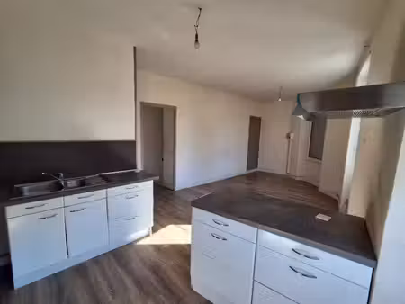 location appartement cholet  50m² 2 pièces 530€ maine-et-loire