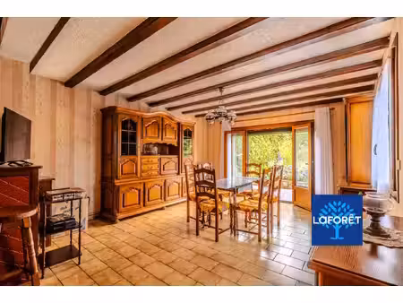 maison 6 pièces de 125 m2 à fosses