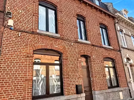 vente maison 8 pièces 205 m2 à quesnoy-sur-deûle