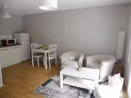 location appartement 2 pièces meublé à lannion (22300) : à louer 2 pièces meublé / 41m² la