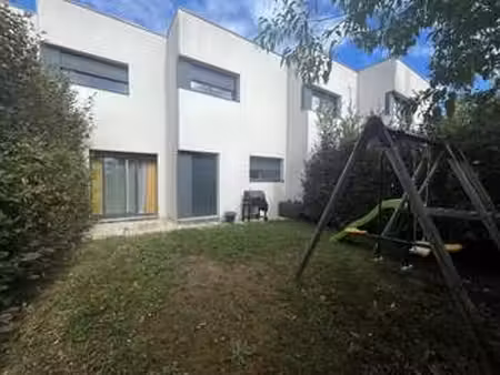 location maison à saint-jacques-de-la-lande (35136) : à louer / 82m² saint-jacques-de-la-l