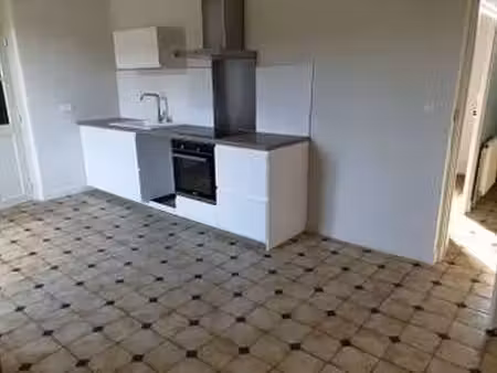 location maison à saumur (49400) : à louer / 127m² saumur