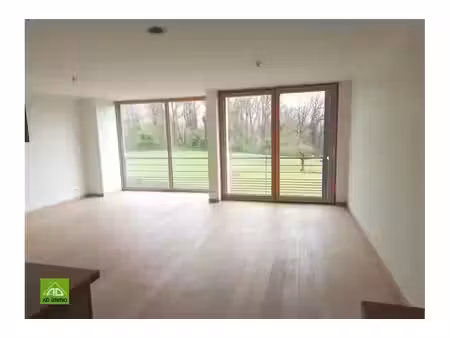 appartement à louer avec terrasse et 2 chambres   bouge (vbe79787)