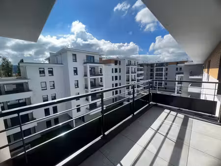 appartement t2 de 46 m² à thonon-les-bains