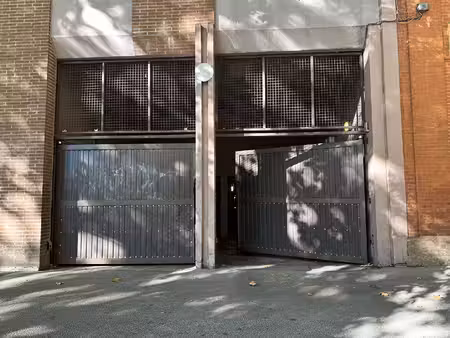 toulouse saint-aubin double garage fermé en sous-sol sécurisé.