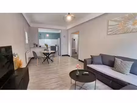 appartement 2 pièces proche des halles - avignon
