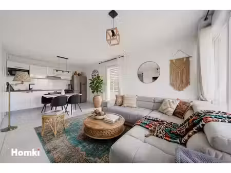lumineux t3 avec terrasse de 19 m² au calme
