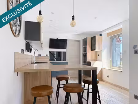mandeure – une maison pleine de charme  aux beaux volumes et aux multiples possibilités !