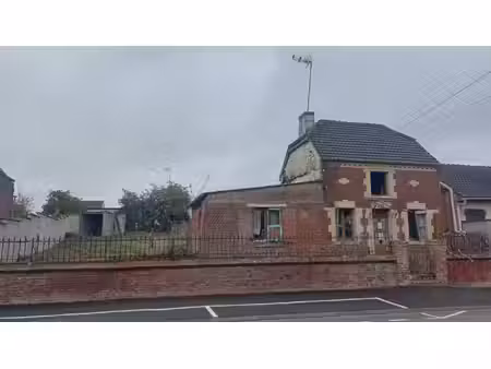 maison a demolir ou rehabiliter a muirancourt