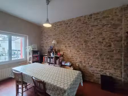 charmante maison fonctionnelle avec terrain !