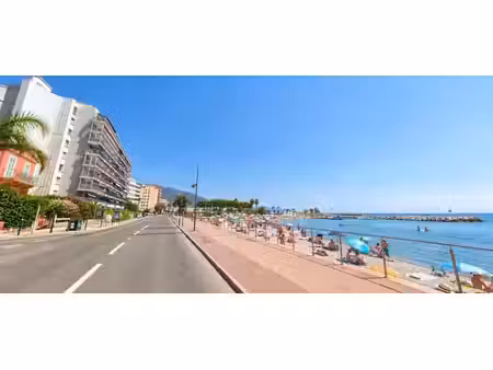 roquebrune-cap-martin centre carnolès - studio avec mezzanine  27 m² utiles  vendu loué à 