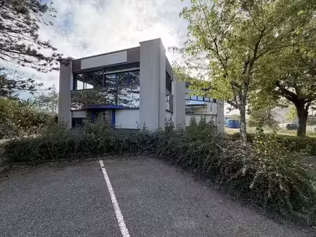 mixte activites-bureaux à louer