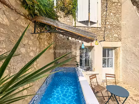 maison noves 100 m2 avec cour