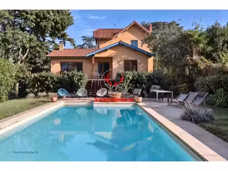 sainte-foy-lès-lyon : propriété de caractère avec piscine