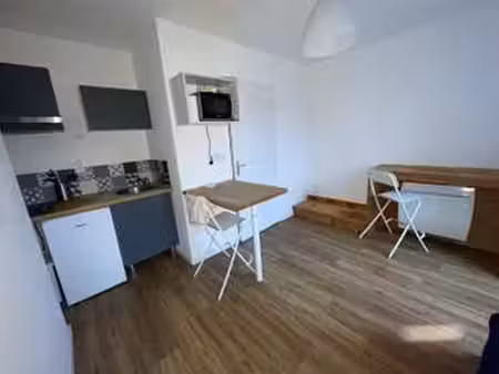 vente immeuble à saint-méen-le-grand (35290) : à vendre / 92m² saint-méen-le-grand