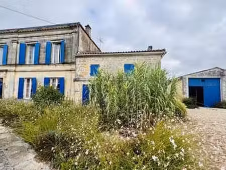 vente longère et corps de ferme à champagnolles (17240) : à vendre / 242m² champagnolles