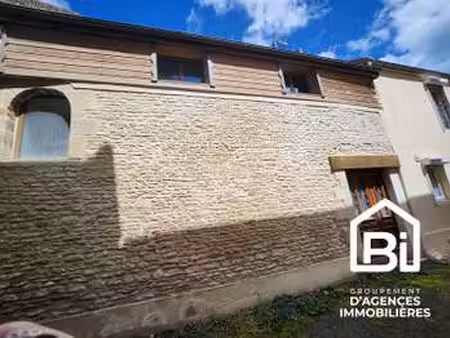 location maison à courseulles-sur-mer (14470) : à louer / 43m² courseulles-sur-mer