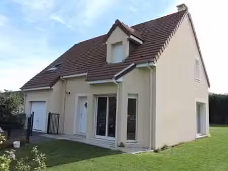 location maison à escoville (14850) : à louer / 106m² escoville