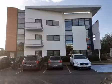 bureau de 35 m2 espace européen de l'entreprise