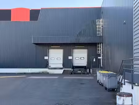 location local d’activités gonesse 95500 1400m²