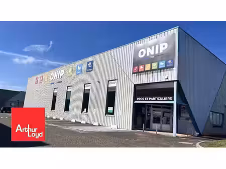 location local d’activités luce 28110 948m²