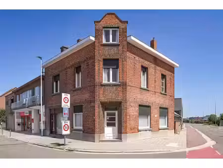 uitzonderlijk vastgoed met handelspand (café) + woonst te ramsdonk