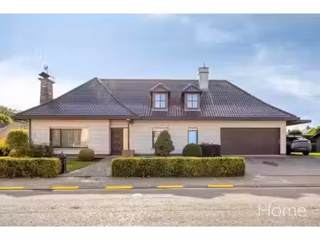 vrijstaande woning met heel wat potentieel op topligging!