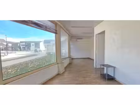 location bureau avrille  58m² 5 pièces 800€ maine-et-loire