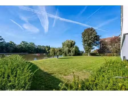 uw lot in onze handen