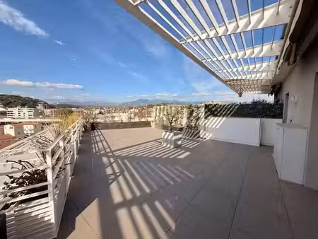 location appartement 4 pièces 107.3 m² à cagnes-sur-mer (06800)  3 035 €