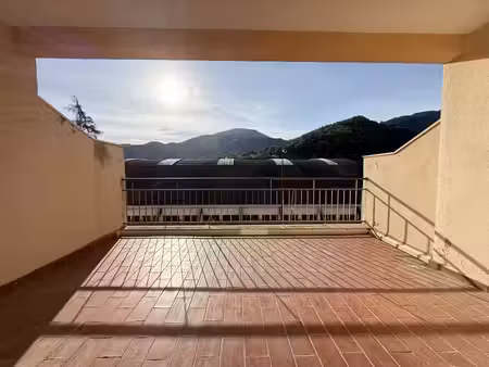 vente appartement 2 pièces 48m2 amélie-les-bains-palalda 66110 - 60000 € - surface privée