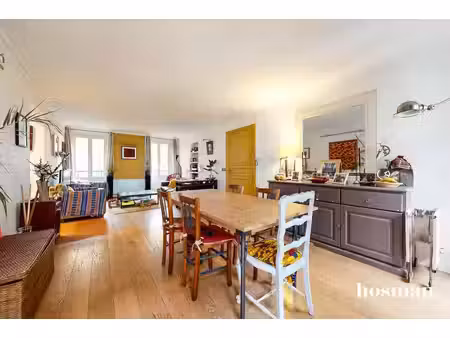 beaux volumes et quartier recherché ! appartement 3 pièces de 80 m² traversant - rue des m