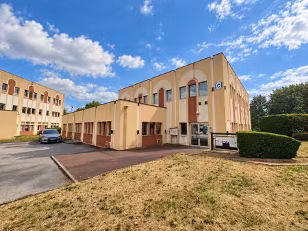 vente bureaux 169m²