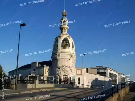 location bureaux 111m²