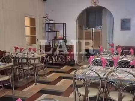 vente bureaux et commerces à alençon (61000) : à vendre / 160m² alençon