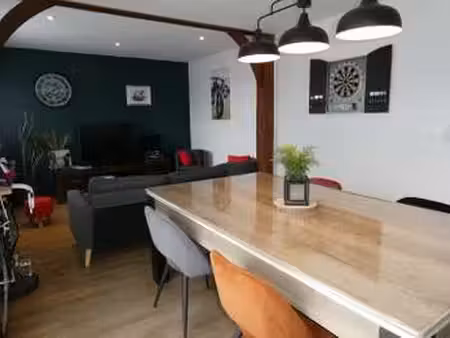 vente maison à aron (53440) : à vendre / 75m² aron
