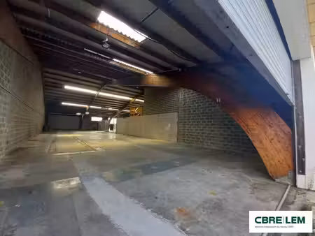 location entrepôt hérouville-saint-clair 14200 860m²