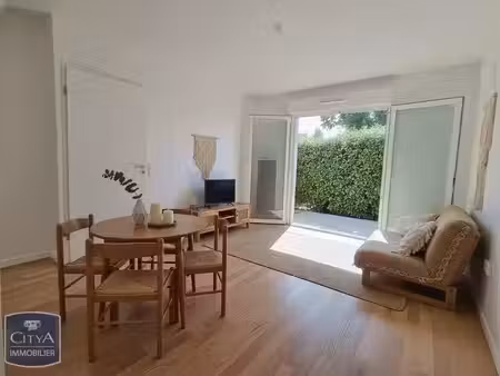appartement à louer 2 pièces 34.44 m² - médis (17) - 580€
