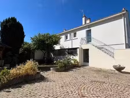 vente maison à chaumes-en-retz (44320) : à vendre / 82m² chaumes-en-retz