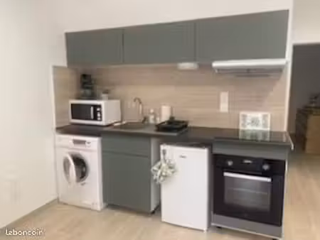 location appartement 2 pièces 29m² frontignan 34110