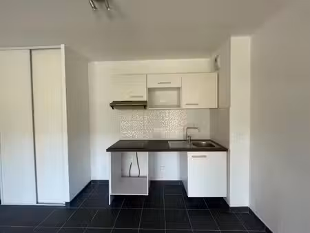 location appartement 3 pièces 66m² montpellier 34080